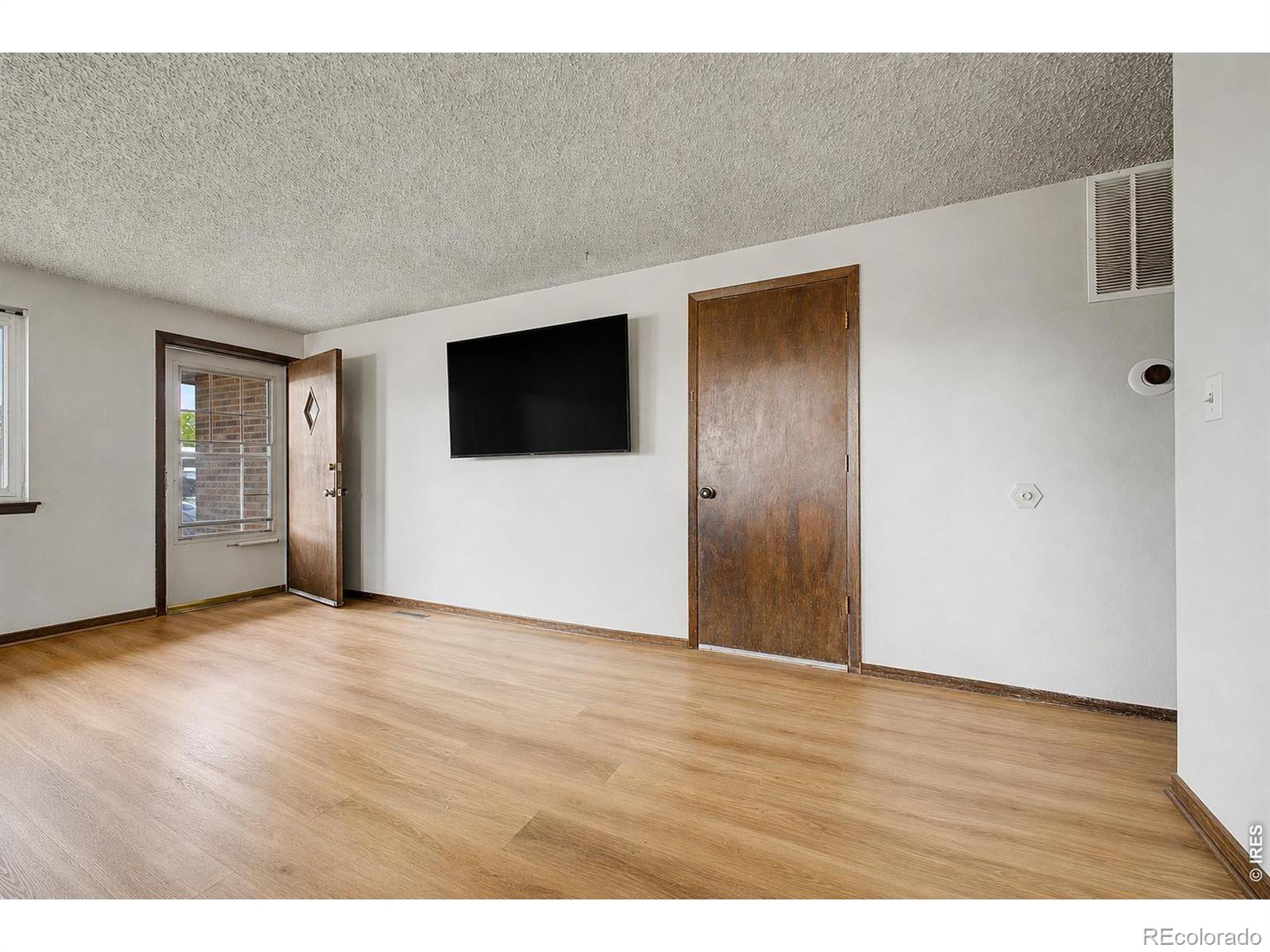 938 Kelly Place Longmont CO 80501