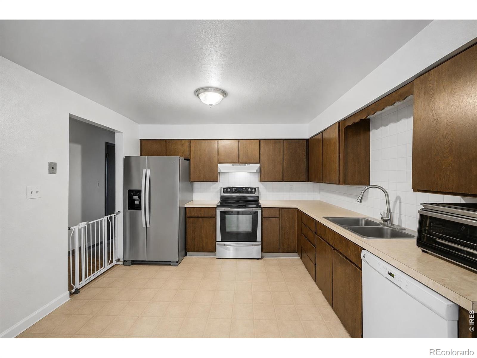 938 Kelly Place Longmont CO 80501
