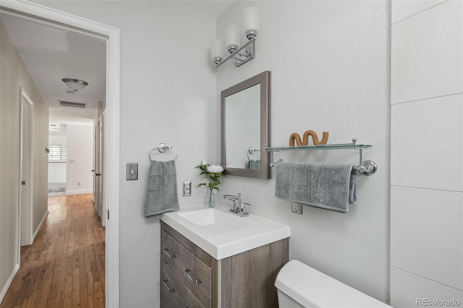 3201 S Glencoe Street Denver CO 80222