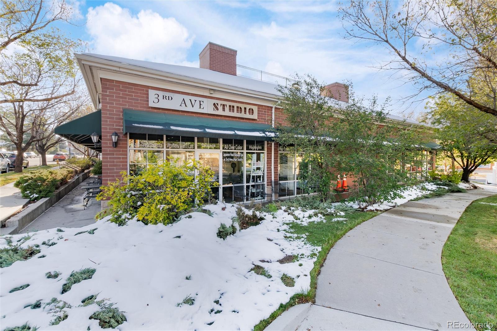 215 Ivanhoe Street Denver CO 80220