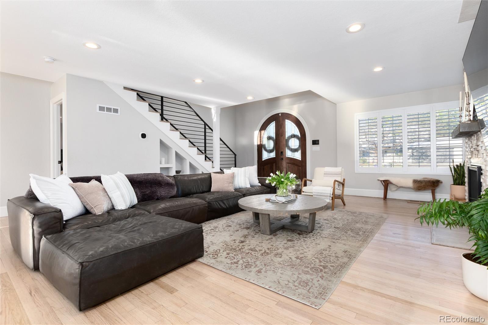 215 Ivanhoe Street Denver CO 80220