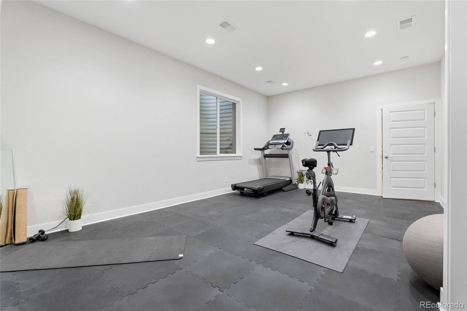 1156 S Lincoln Street Denver CO 80210