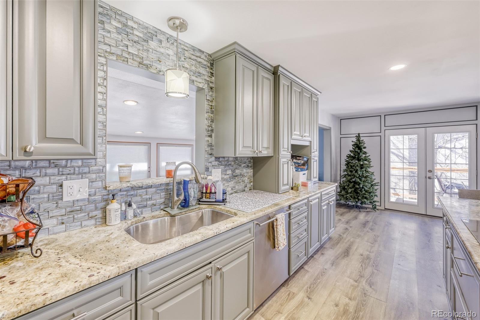 286 E 12th Avenue Broomfield CO 80020