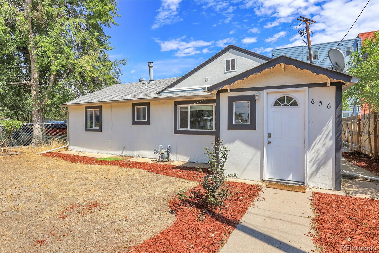Denver CO, 656 S Stuart Street