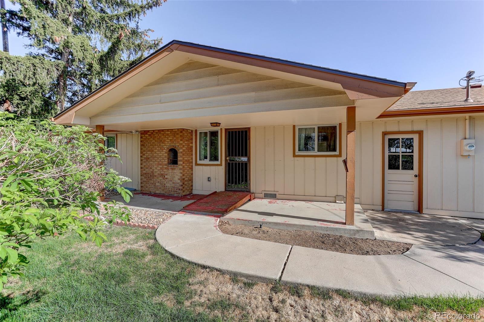 6942 W 68th Place Arvada CO 80003