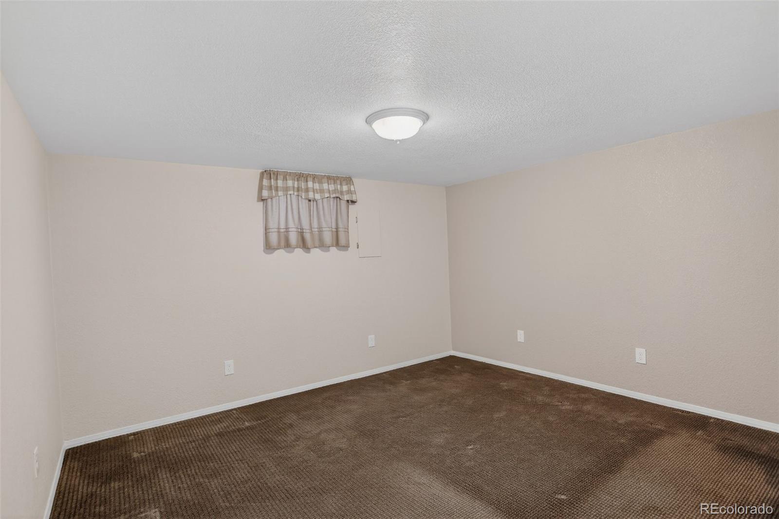6942 W 68th Place Arvada CO 80003