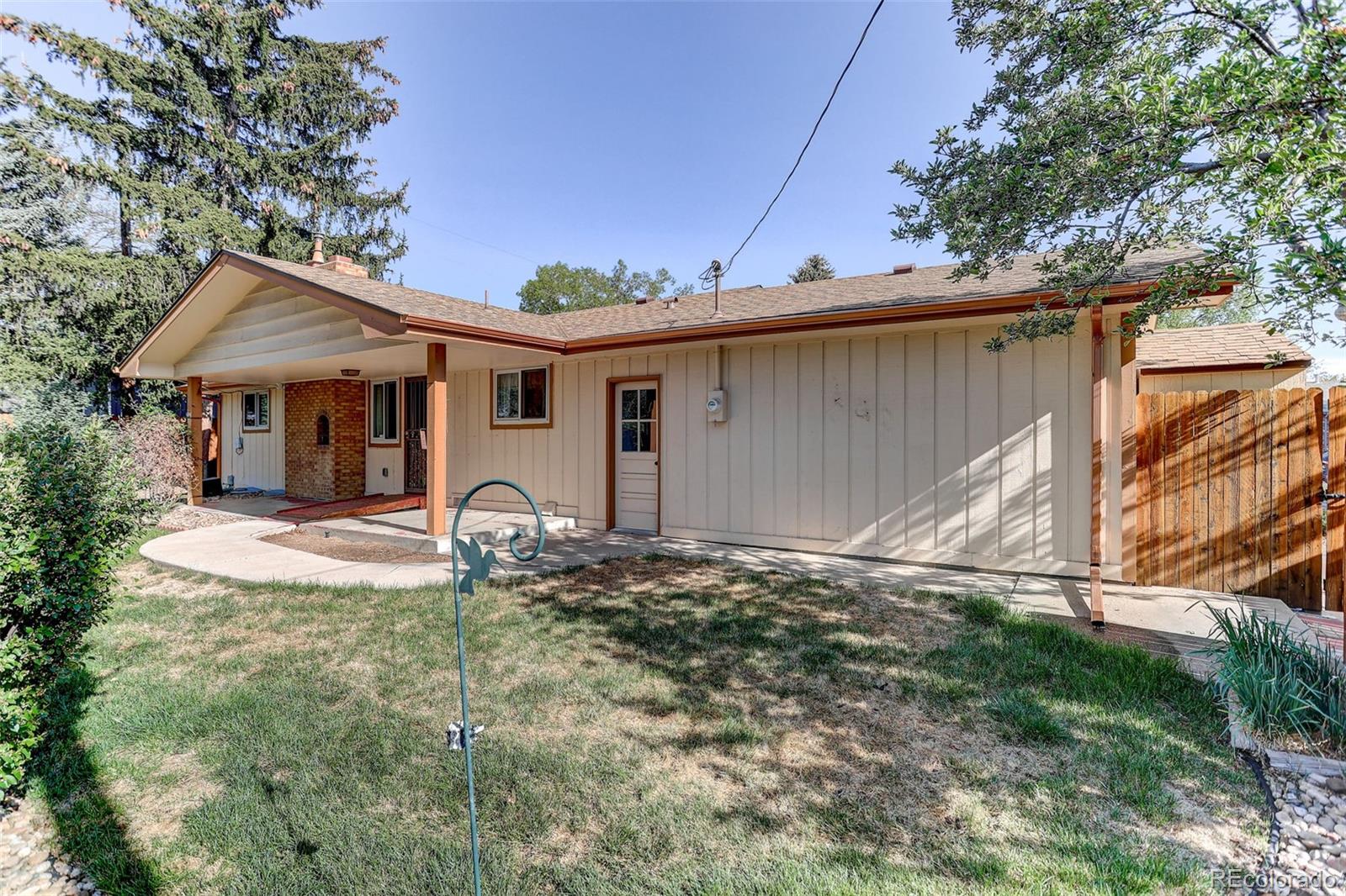 6942 W 68th Place Arvada CO 80003
