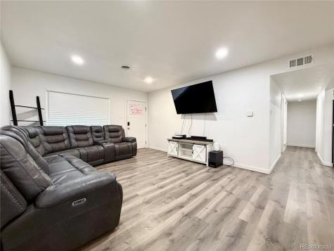 1001 Troy Street Aurora CO 80011