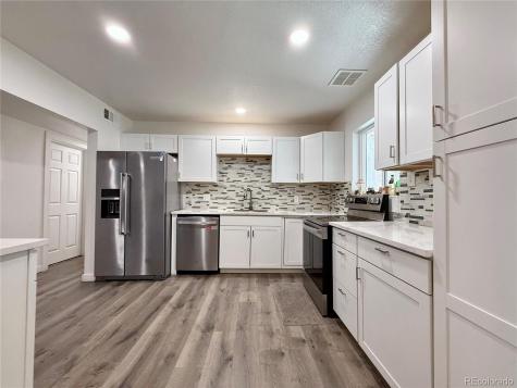 1001 Troy Street Aurora CO 80011