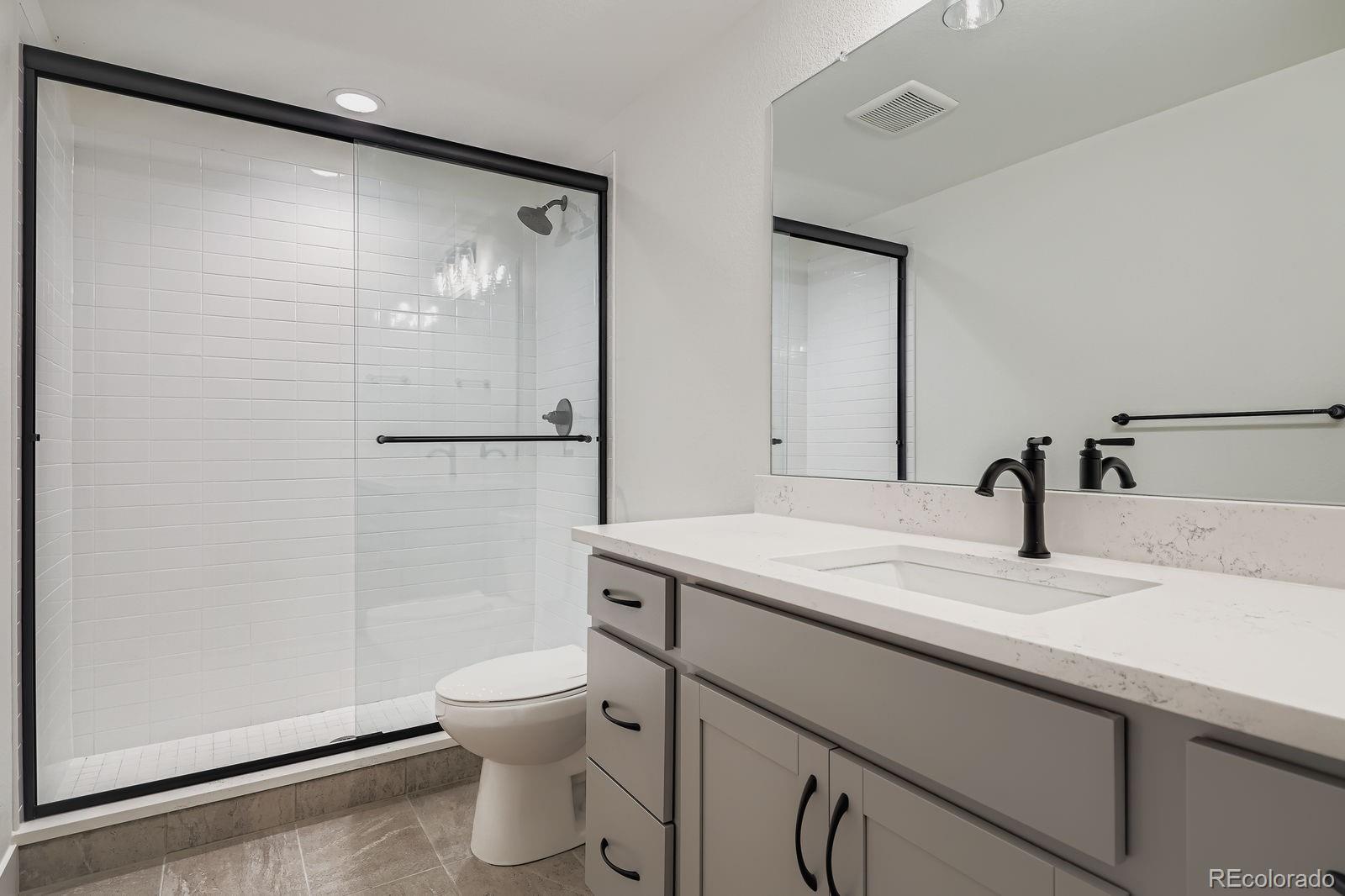 8925 S Riviera Way Aurora CO 80016