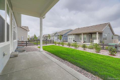 8925 S Riviera Way Aurora CO 80016