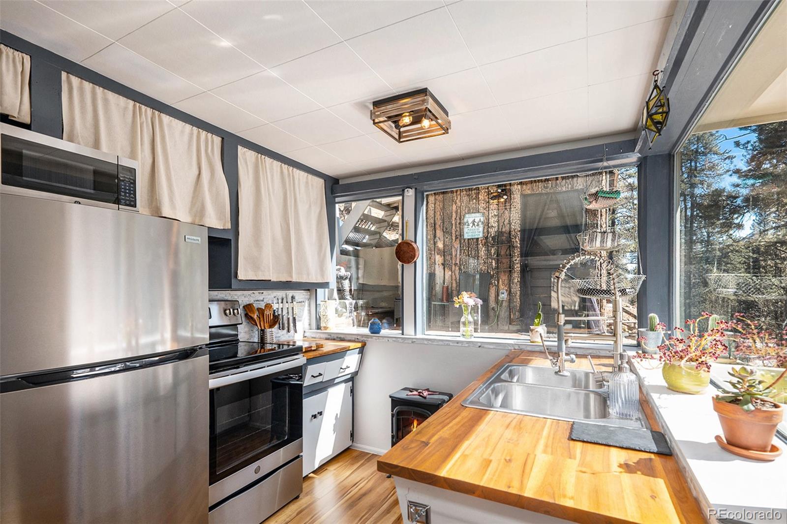 7992 County Road 43 Bailey CO 80421