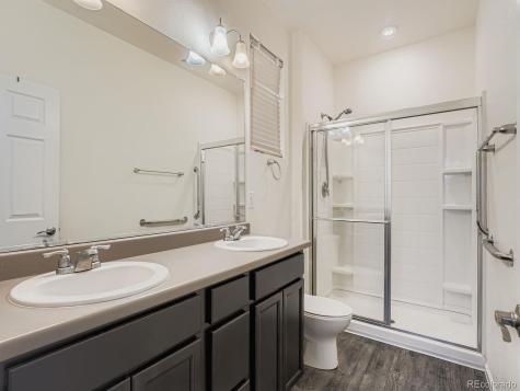 6255 N Gibralter Court Aurora CO 80019