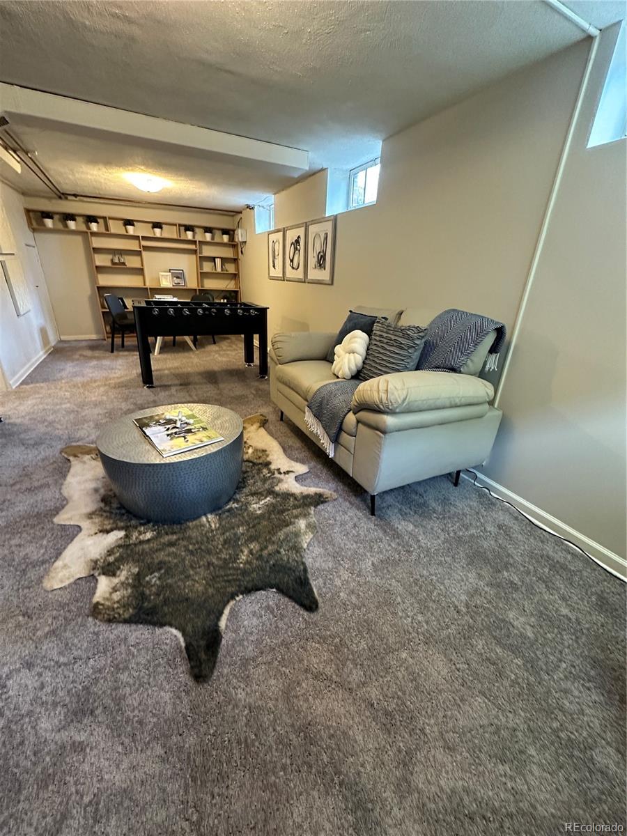 1381 Newport Street Denver CO 80220
