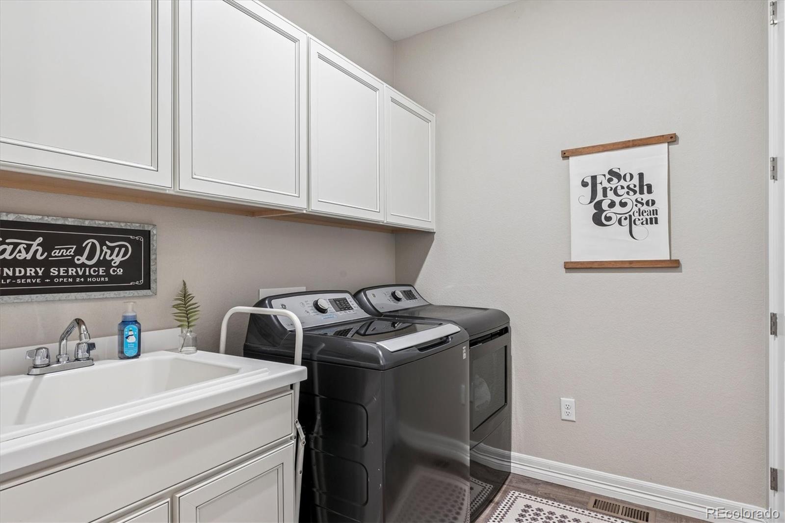 9140 Basalt Lane Littleton CO 80125