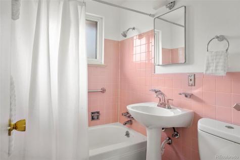 4182 W Quinn Place Denver CO 80236
