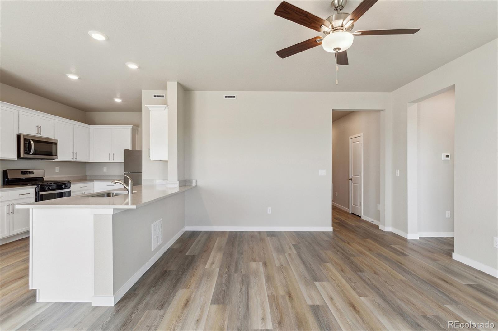 48215 Shetland Drive Bennett CO 80102