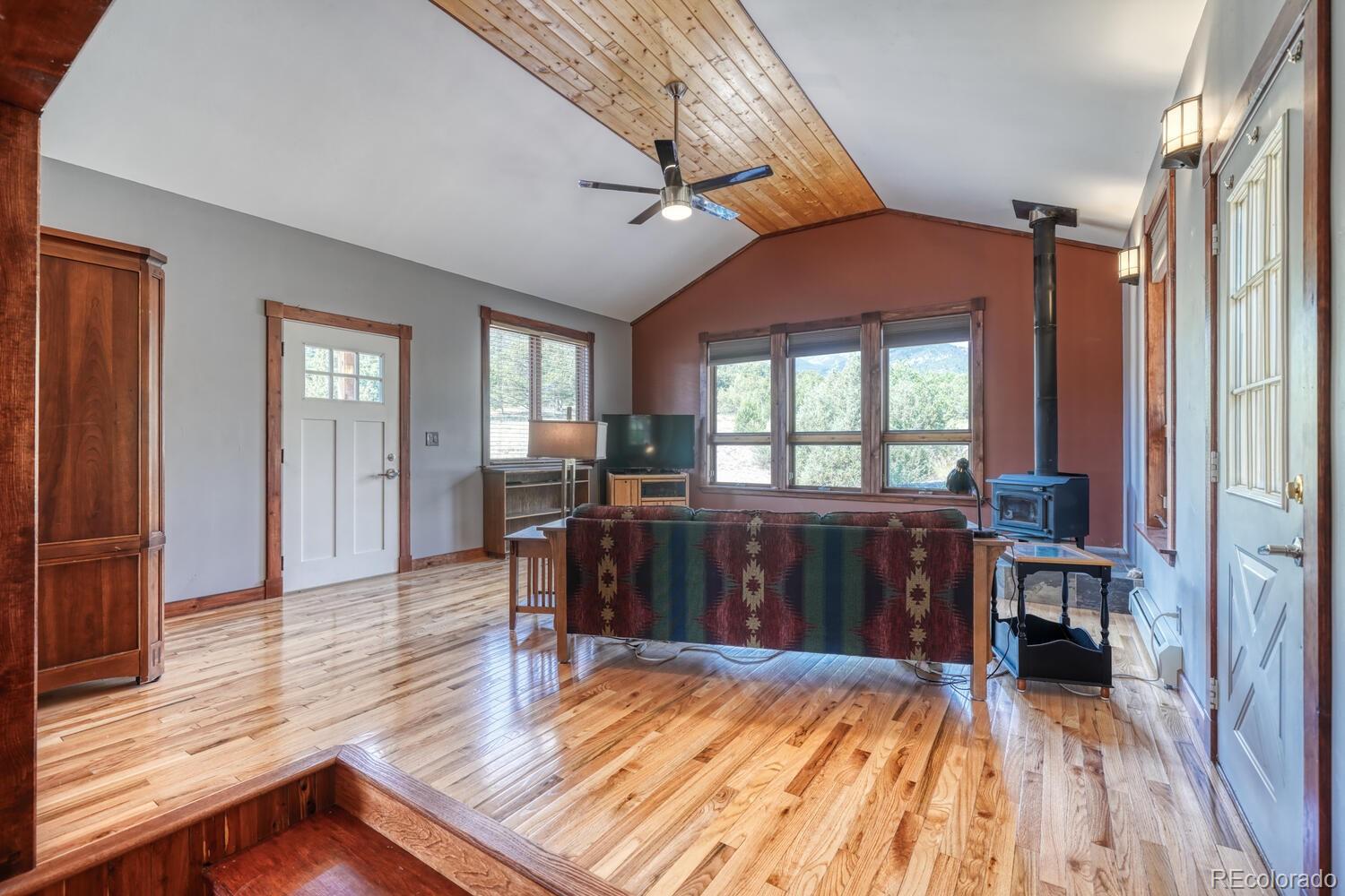 426 Leprechaun Lane Howard CO 81233
