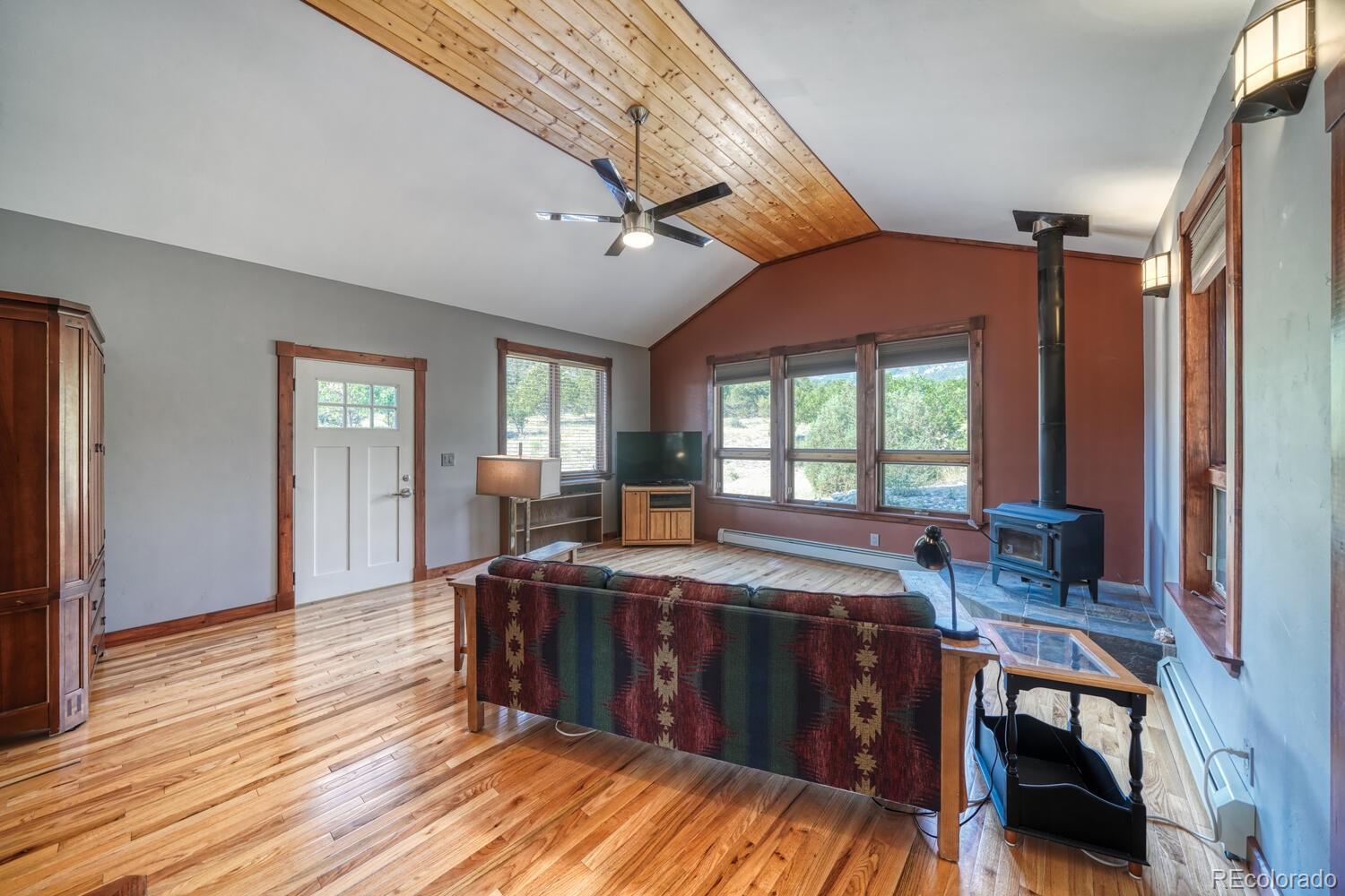 426 Leprechaun Lane Howard CO 81233