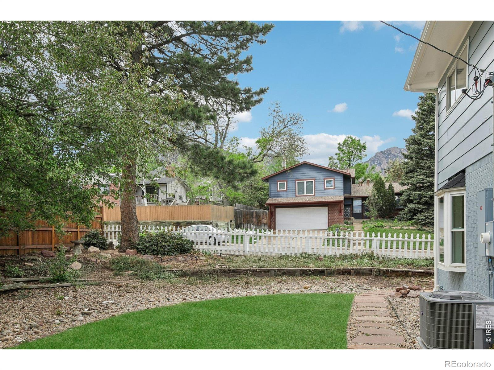 1590 Findlay Way Boulder CO 80305