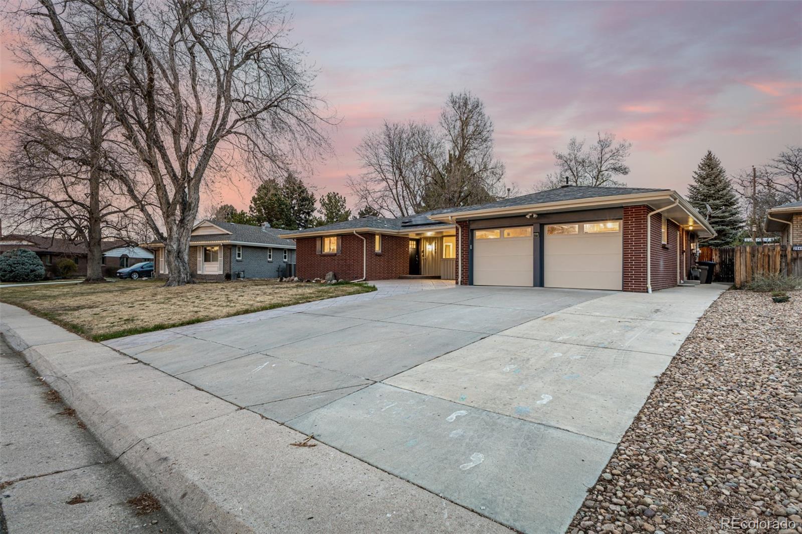 2540 S Jasmine Street Denver CO 80222