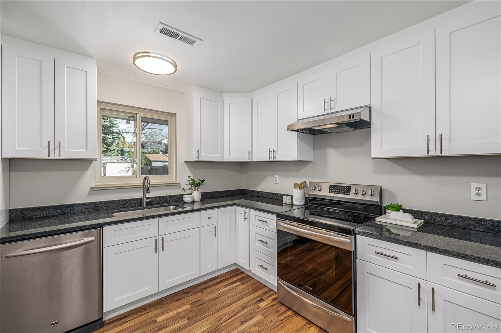 2540 S Jasmine Street Denver CO 80222