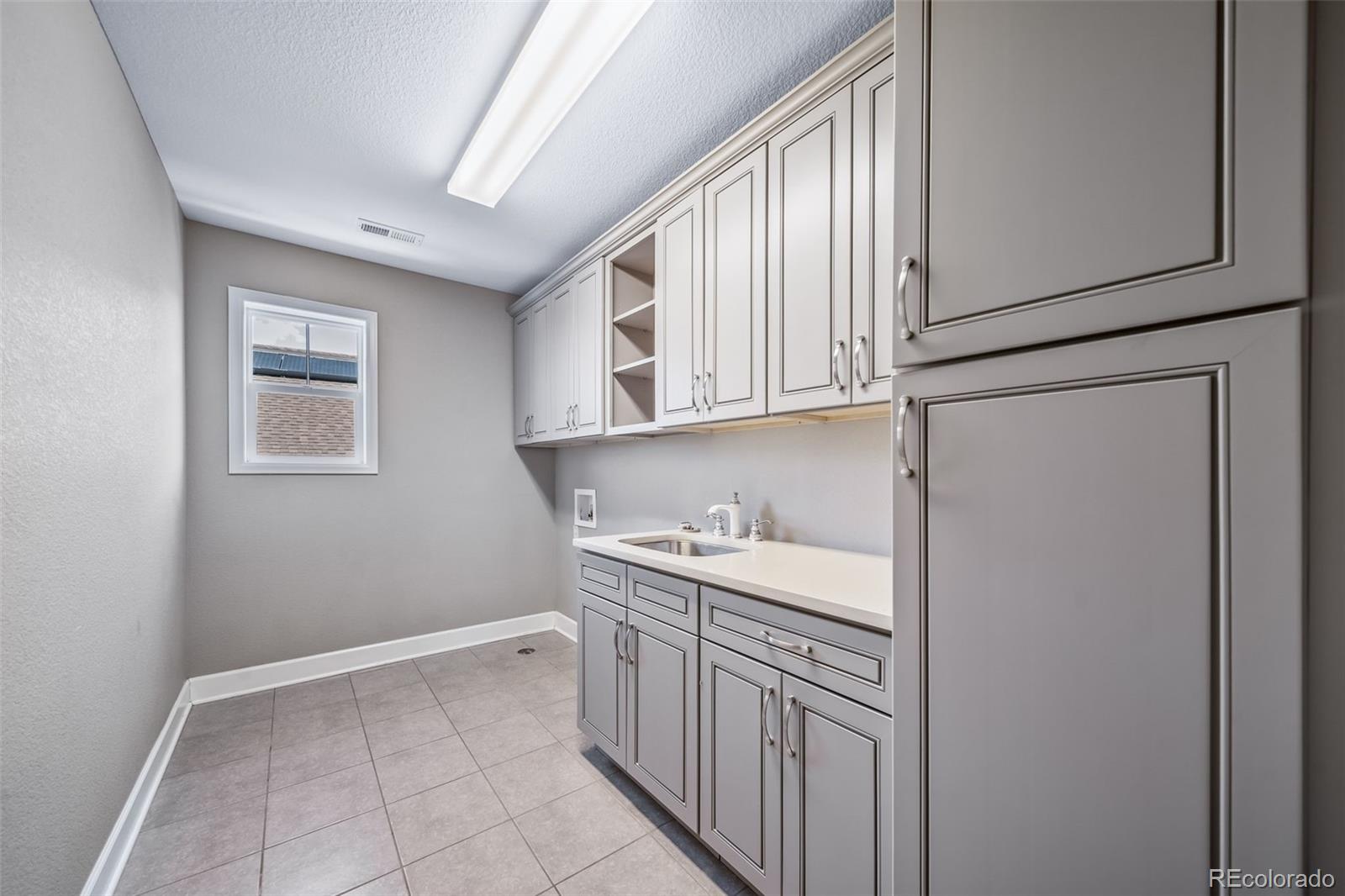 7720 S Queensburg Way Aurora CO 80016