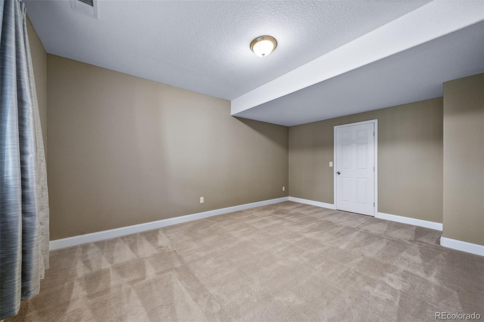 7720 S Queensburg Way Aurora CO 80016