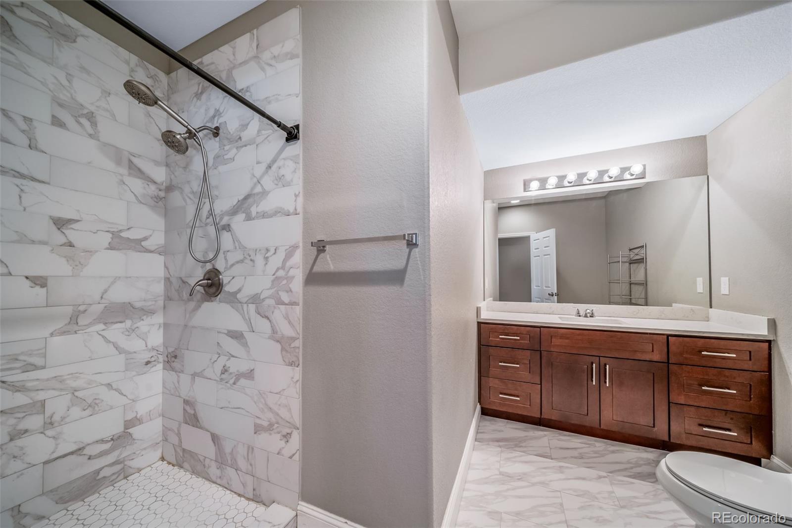 7720 S Queensburg Way Aurora CO 80016