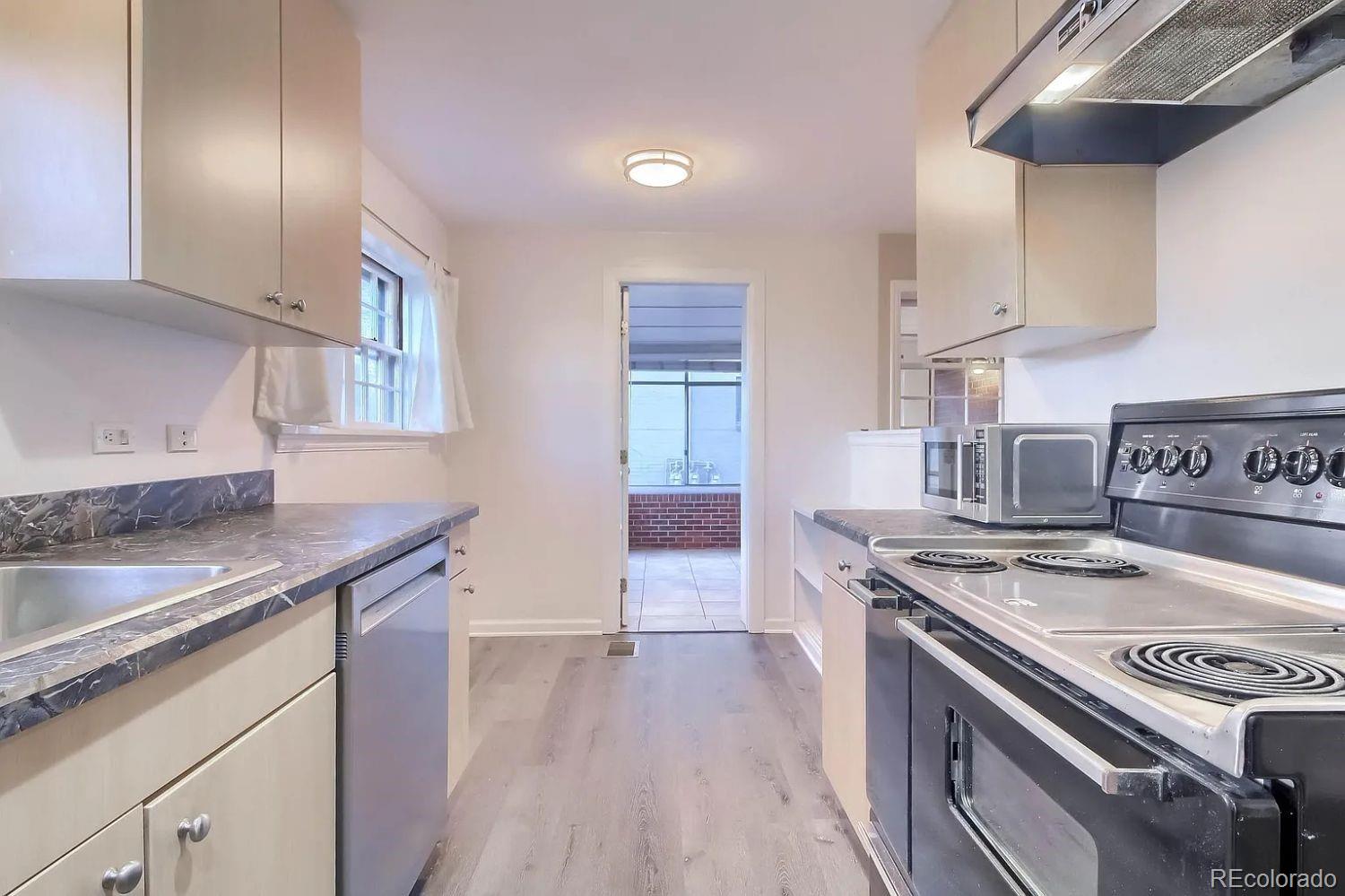 928 S Harrison Street Denver CO 80209