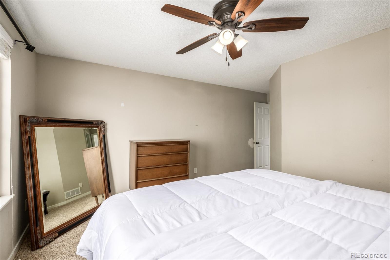 1116 S Rifle Circle Aurora CO 80017