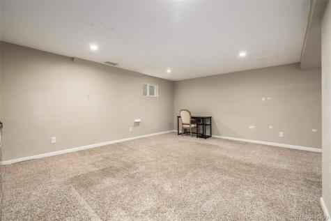 1116 S Rifle Circle Aurora CO 80017