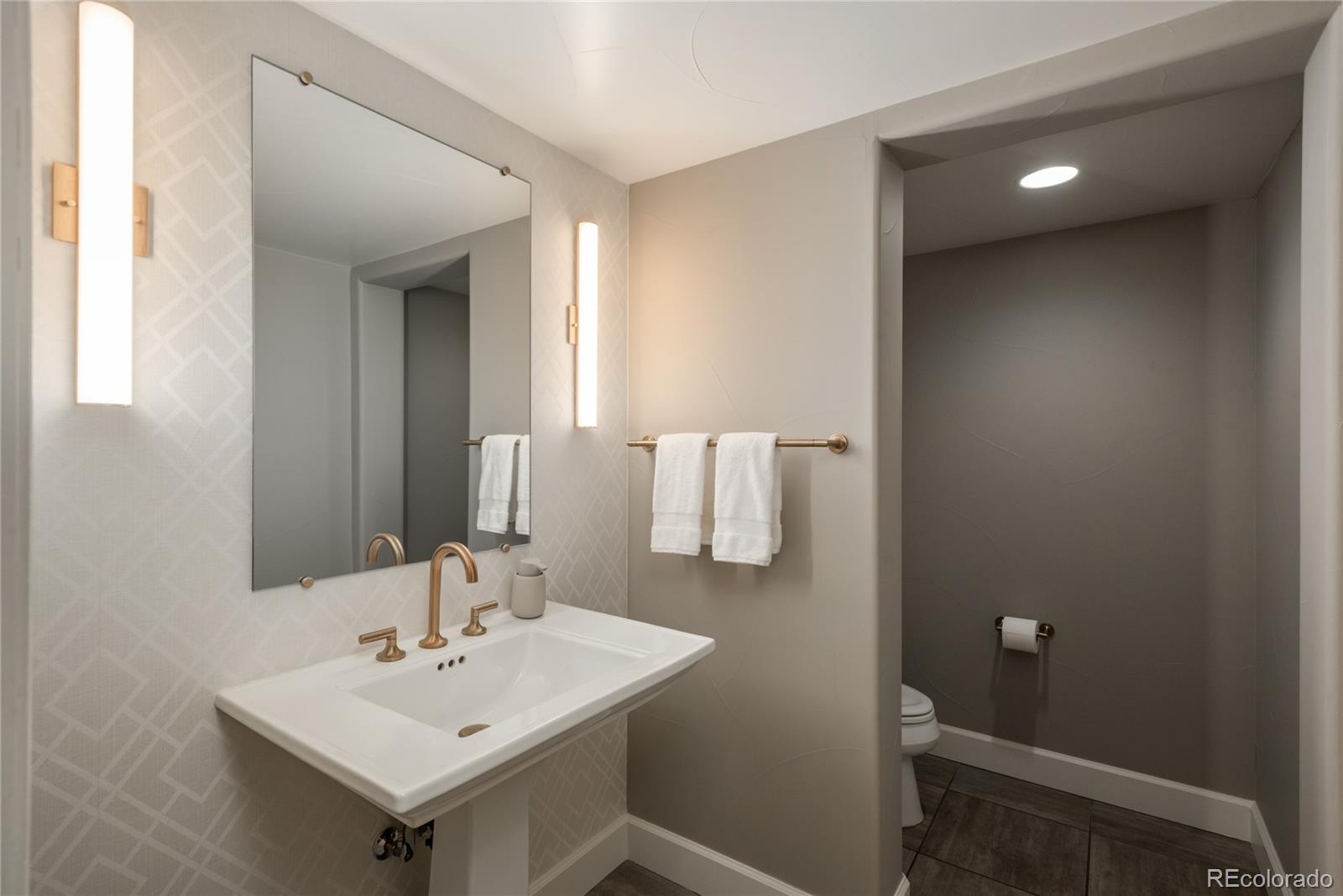 237 Maplehurst Drive Highlands Ranch CO 80126