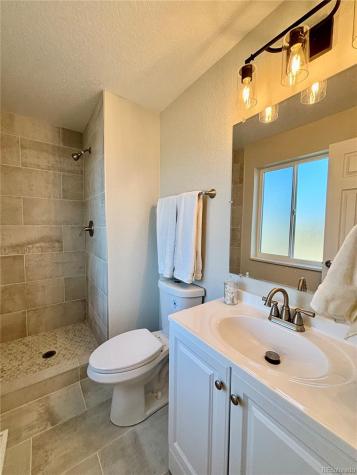 7684 S Hoyt Street Littleton CO 80128