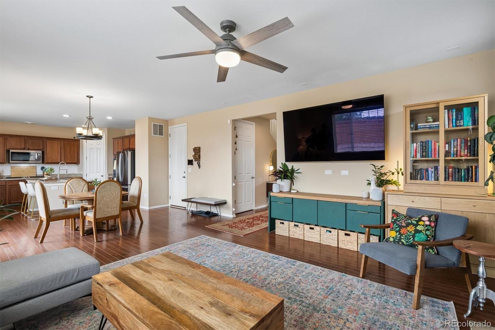 5072 S Netherland Way Centennial CO 80015
