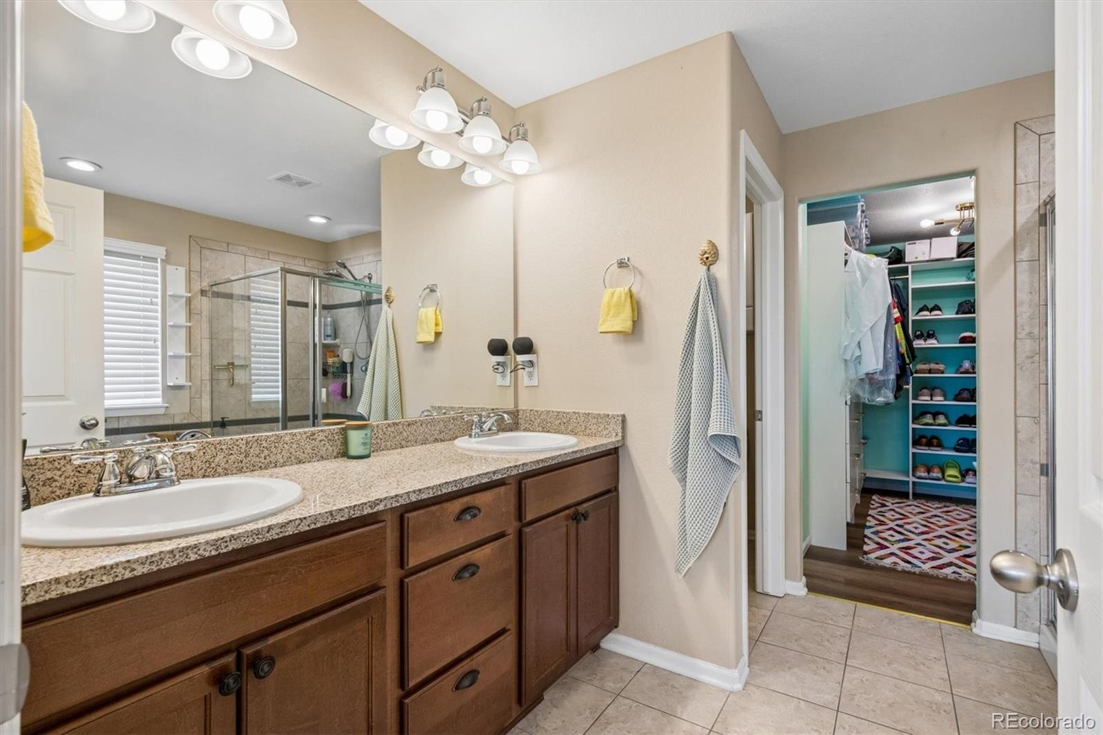 5072 S Netherland Way Centennial CO 80015