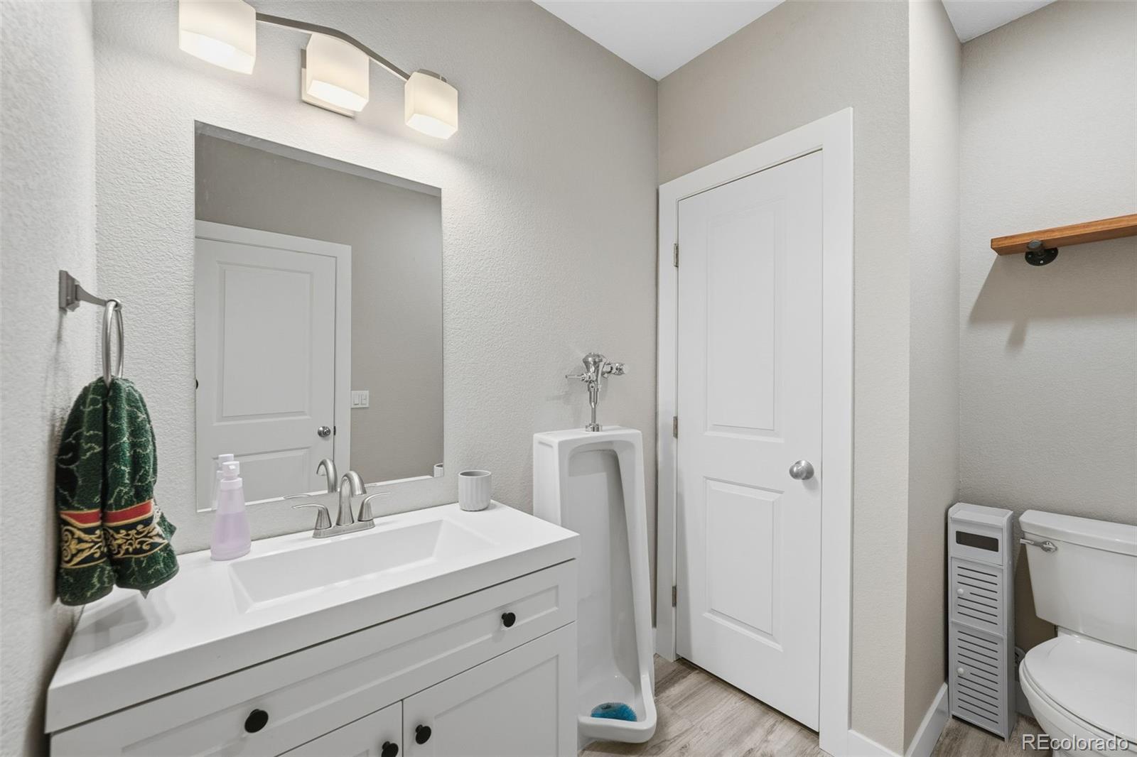 17668 Eclipse Street Broomfield CO 80023