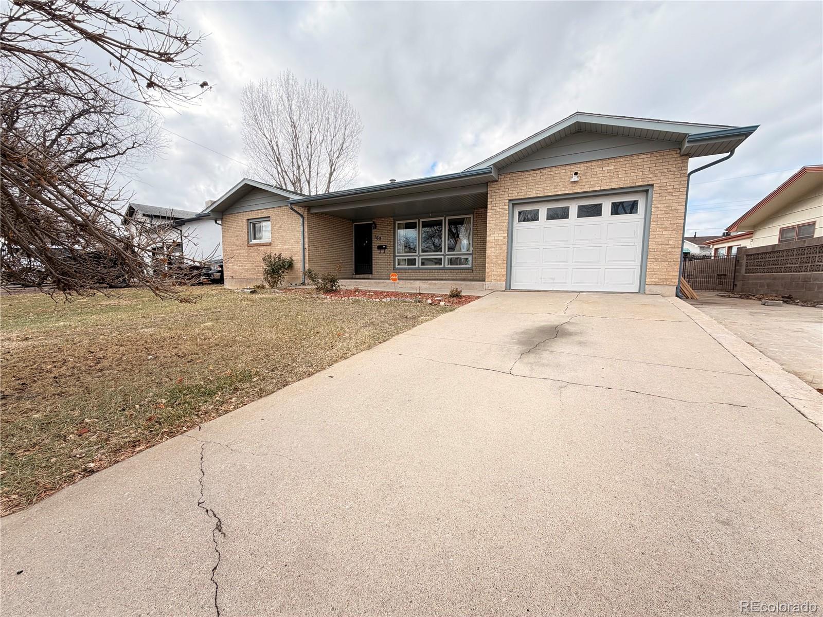 162 Fordham Circle Pueblo CO 81005
