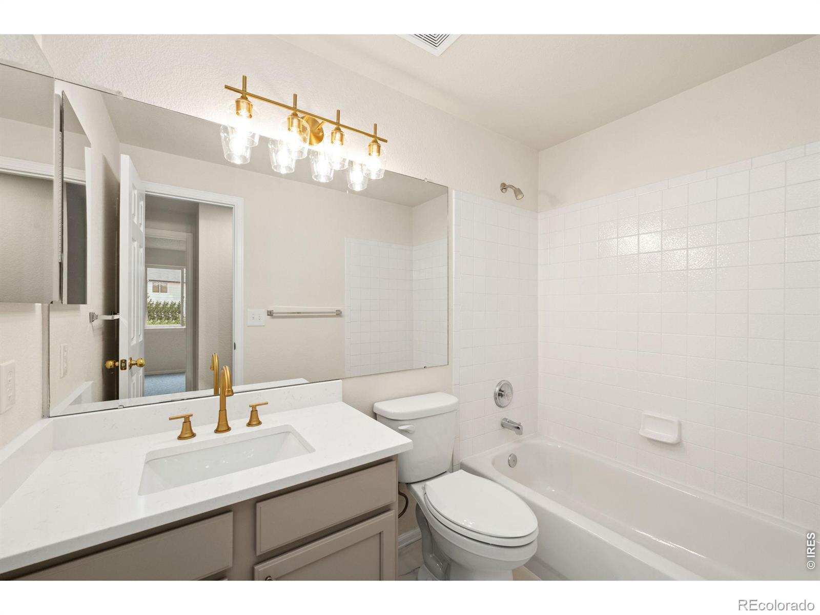 1319 Monarch Drive Longmont CO 80504