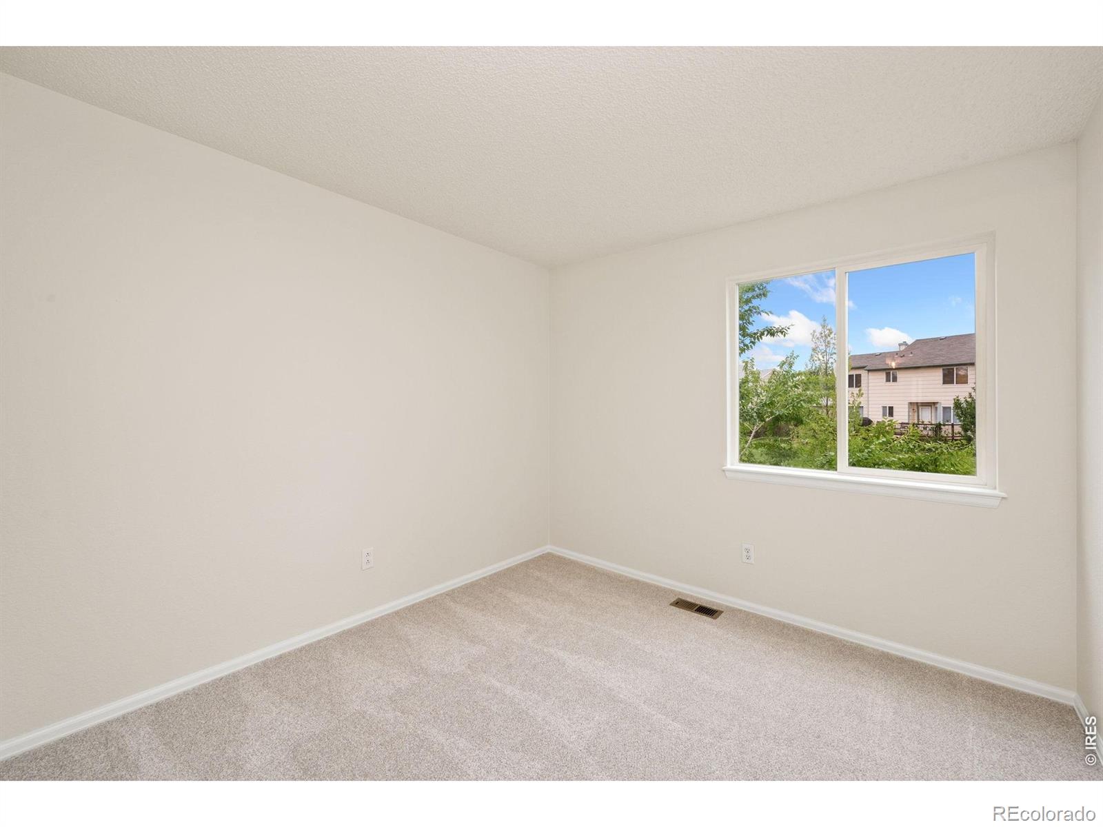 1319 Monarch Drive Longmont CO 80504