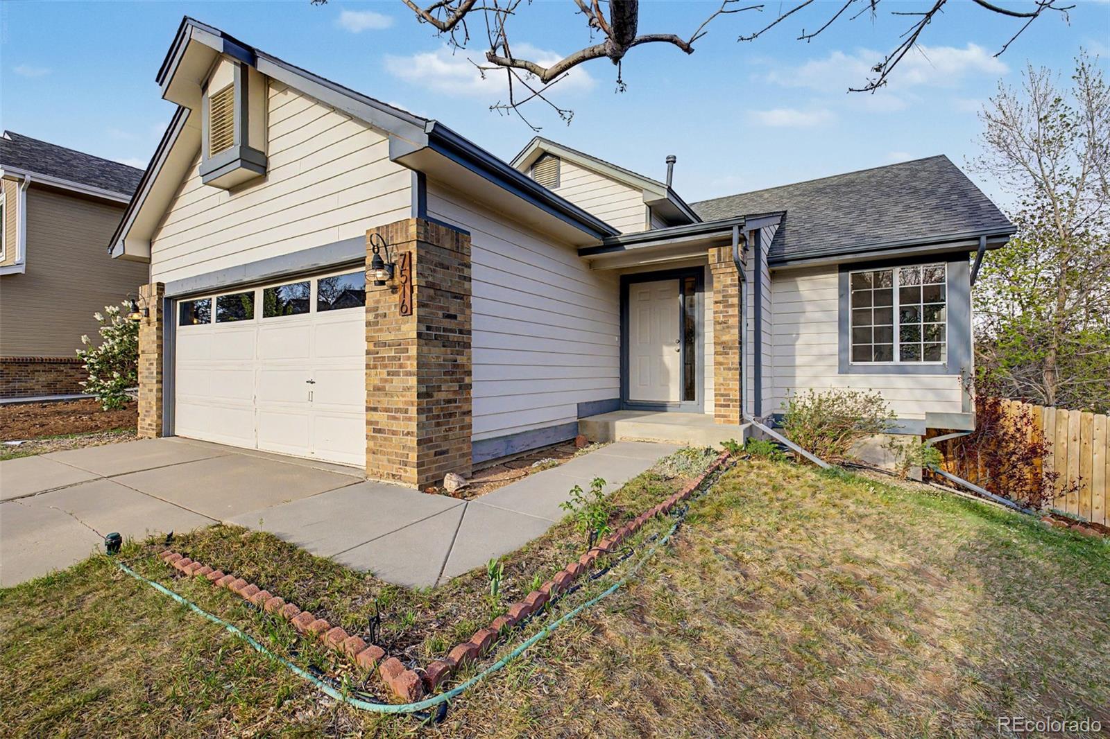 7516 Dawn Drive Littleton CO 80125