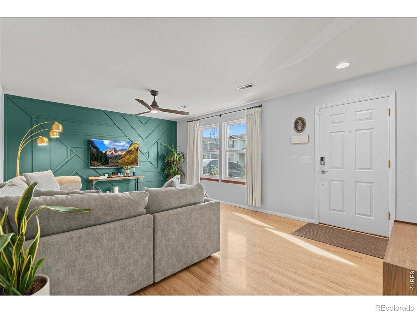 10596 Forester Place Longmont CO 80504