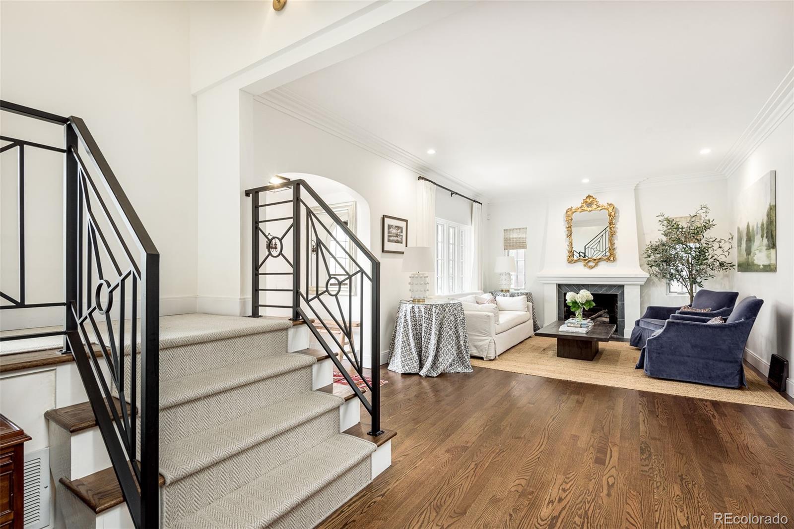 431 Dexter Street Denver CO 80220