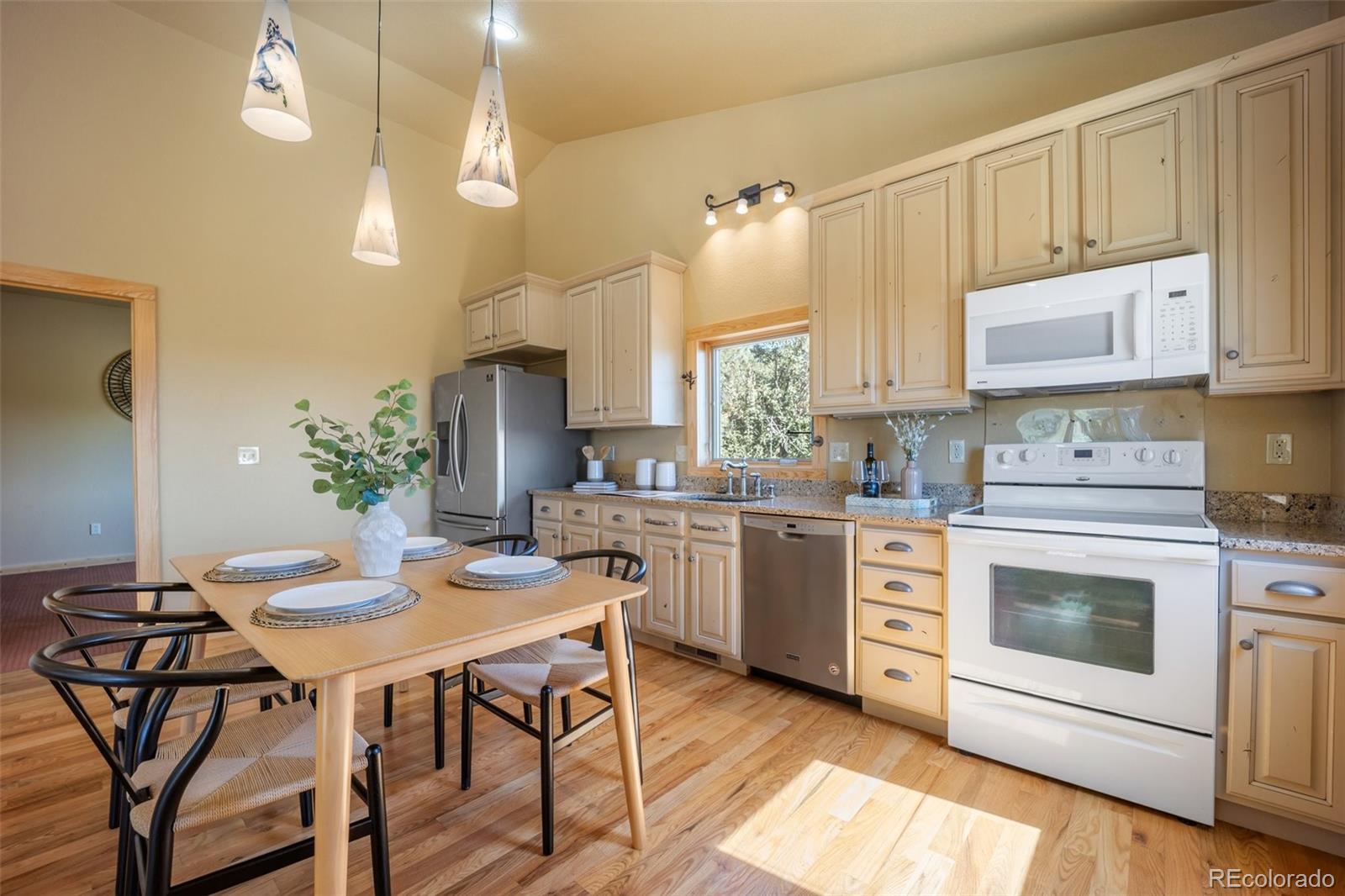 382 Largo Avenue Palmer Lake CO 80133