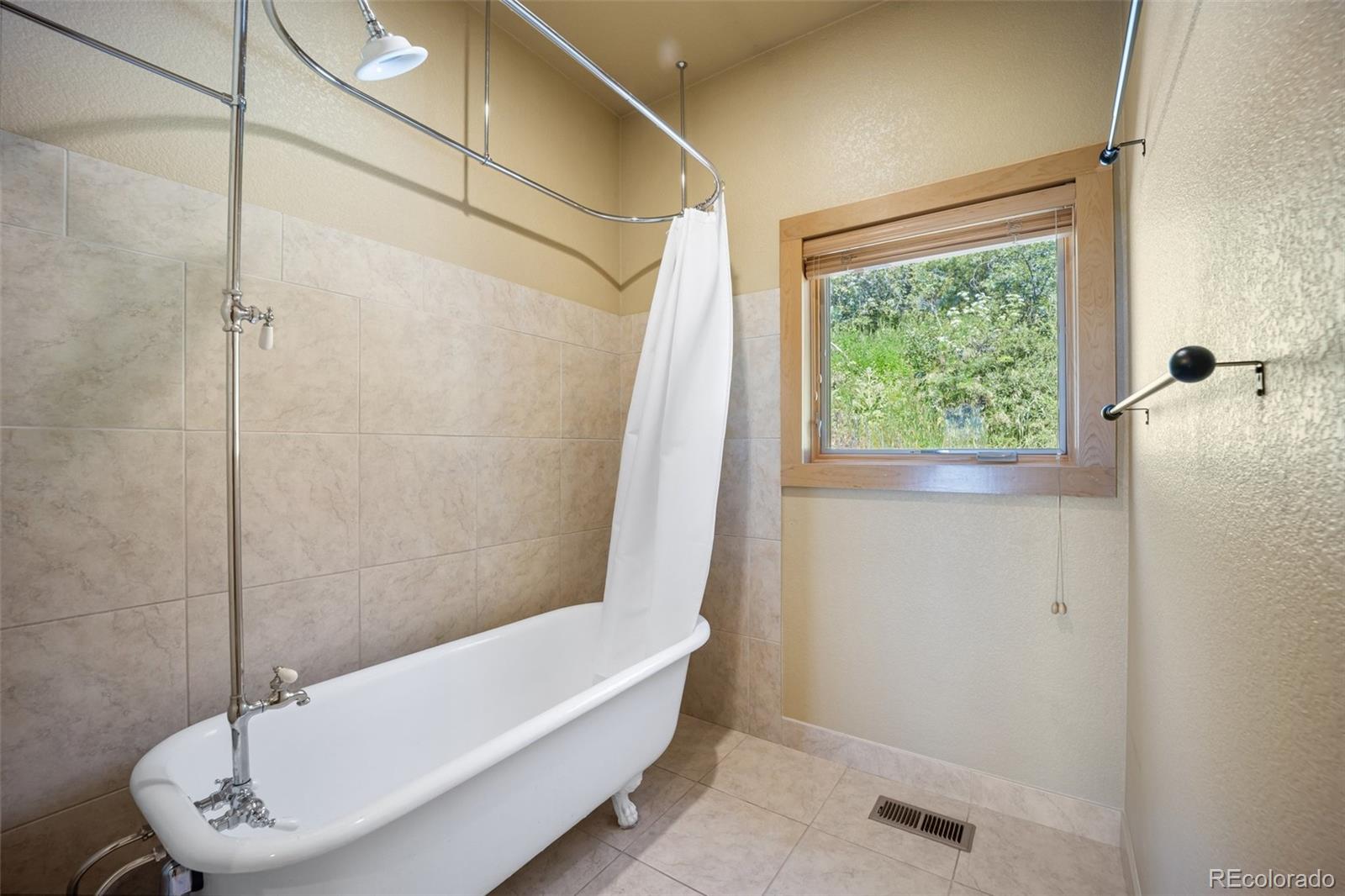 382 Largo Avenue Palmer Lake CO 80133