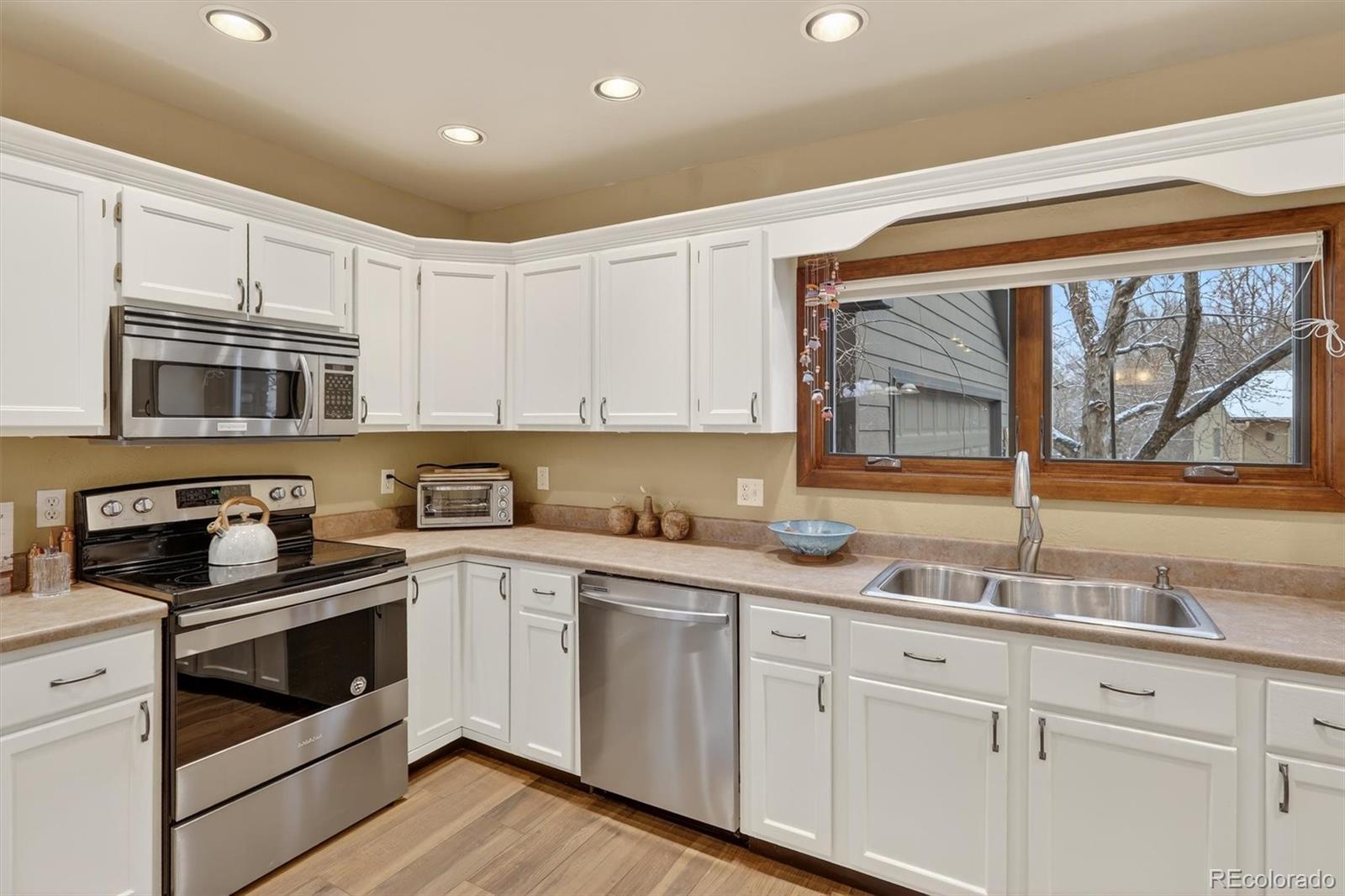 12421 W 9th Place Golden CO 80401