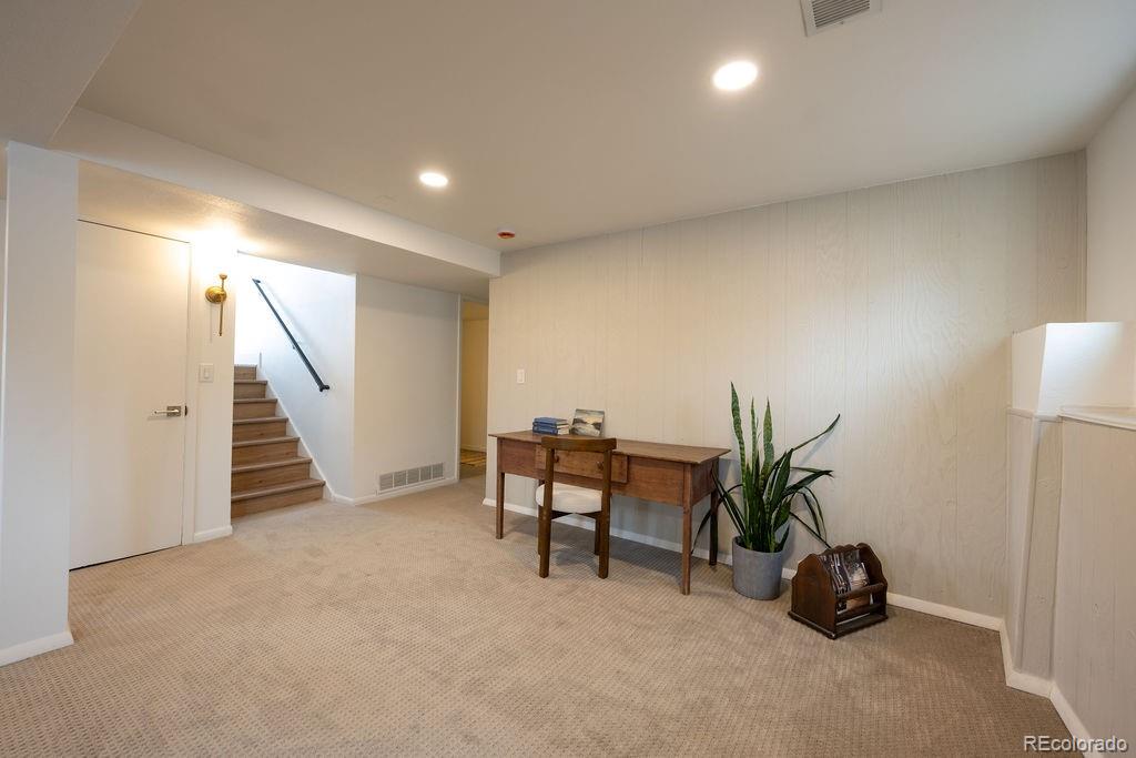 2300 S Krameria Street Denver CO 80222