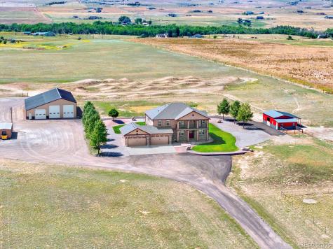 2733 S County Road 137 Bennett CO 80102