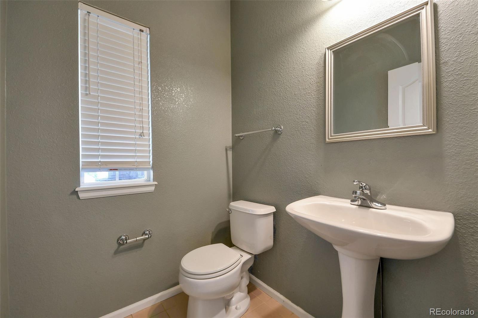 10492 Norfolk Court Commerce City CO 80022