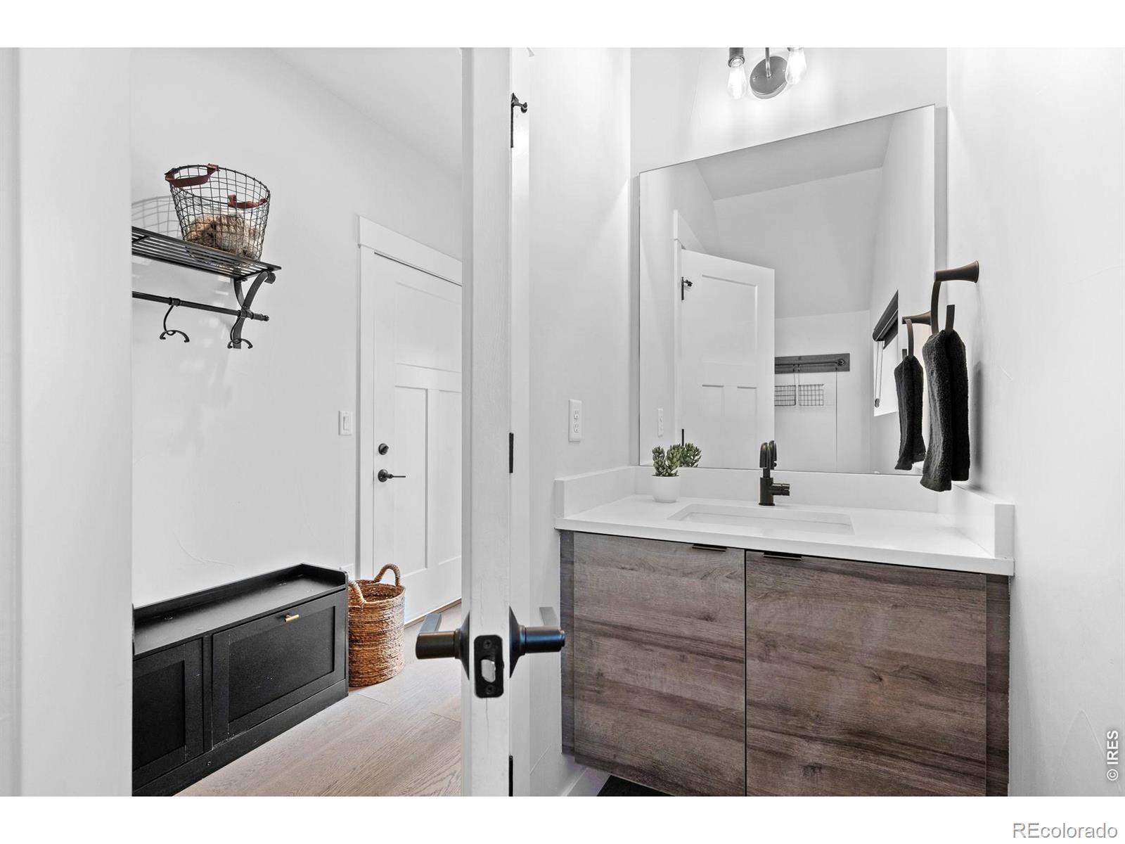 6295 King Court Denver CO 80221